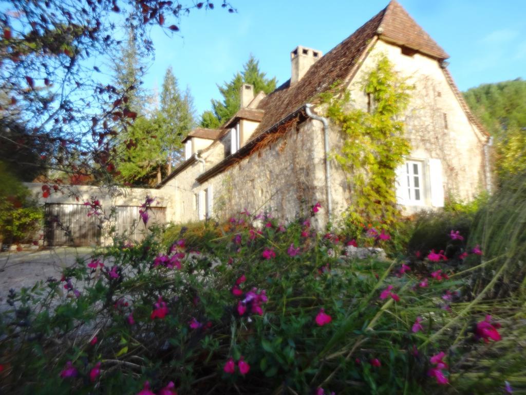 Gites Coeur De Lot Soucirac Exterior foto